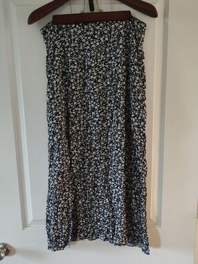 SHEIN Black and White Floral Skirt
